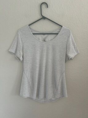 Light Gray Scoop Neck Women's Active Top